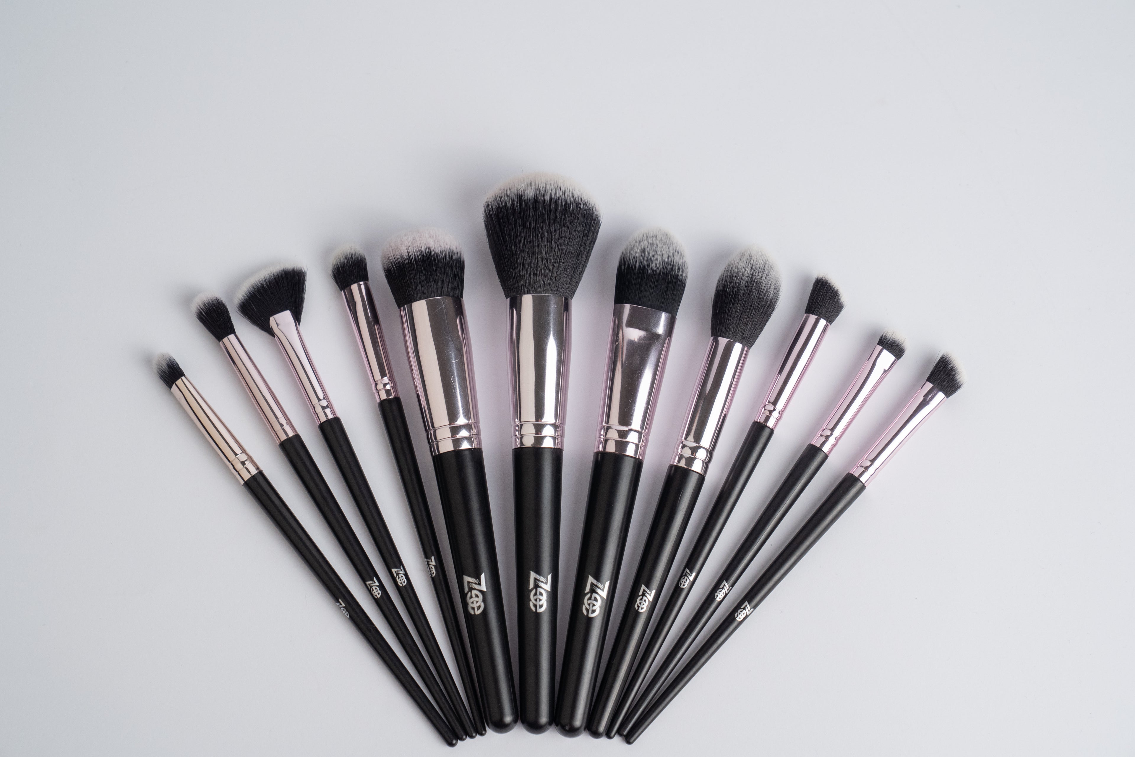 Daubigny Makeup Brushes 16Pcs